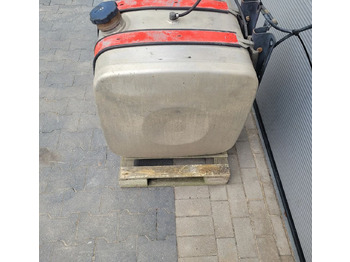 Degvielas sistēma - Kravas automašīna ZBIORNIK PALIWA MAN TGX TGS TGA 250L 63X68X65CM: foto 2