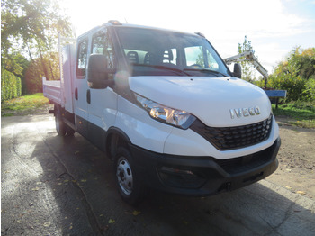 Komercauto pašizgāzējs IVECO Daily 35c16