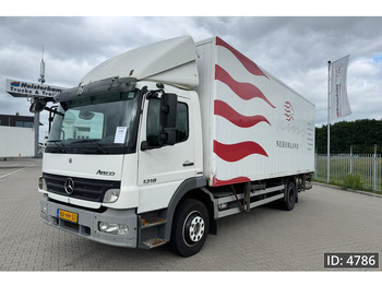 Konteineru vedējs/ Kravas automašīna ar noņemamā virsbūve MERCEDES-BENZ Atego 1318