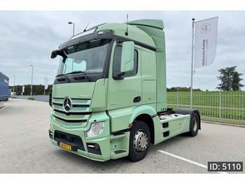 Vilcējs MERCEDES-BENZ Actros 1840