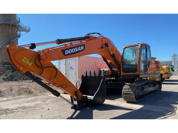 Kāpurķēžu ekskavators DOOSAN DX225LCA