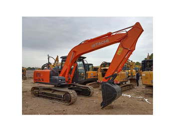 Riteņu ekskavators HITACHI ZX120