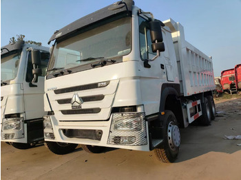 Kravas automašīna pašizgāzējs SINOTRUK HOWO