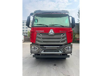 Kravas automašīna pašizgāzējs SINOTRUK HOWO