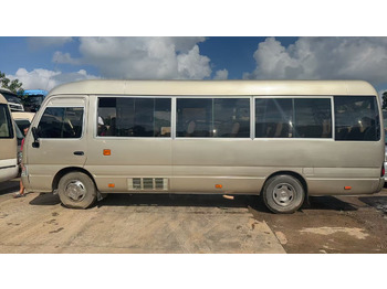 Starppilsētu autobuss TOYOTA