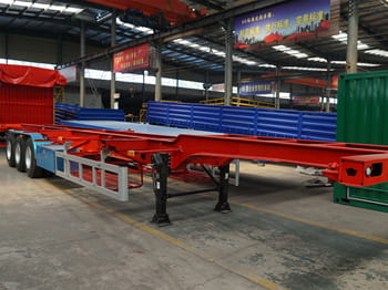 Puspiekabe šasija TITAN