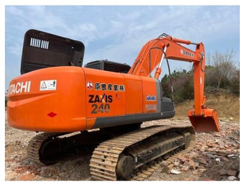 Kāpurķēžu ekskavators 2021 Hitachi ZX240-3: foto 2