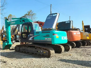 Kāpurķēžu ekskavators KOBELCO