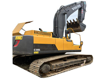 Kāpurķēžu ekskavators VOLVO EC300
