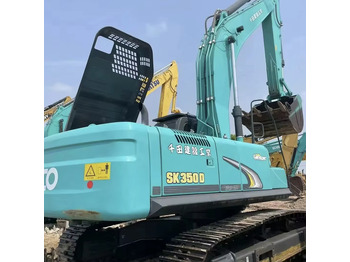 Kāpurķēžu ekskavators KOBELCO