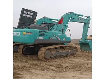 Kāpurķēžu ekskavators KOBELCO