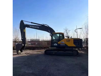 Kāpurķēžu ekskavators VOLVO EC200