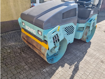 Ceļu veltnis BOMAG BW 120 AD-4: foto 3