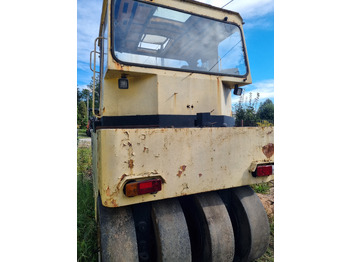 Pneimatiskais veltnis Stavostroj GRW 101: foto 4 Pneimatiskais veltnis Stavostroj GRW 101: foto 4