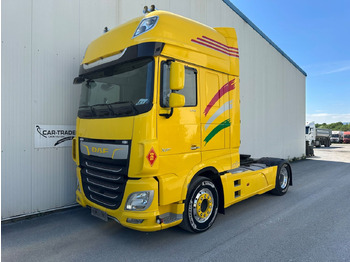 Vilcējs DAF XF 530