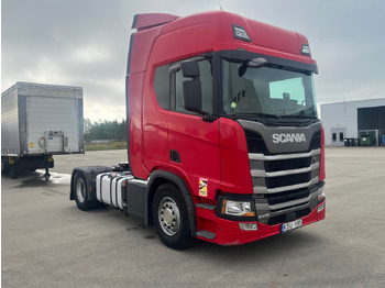 Vilcējs SCANIA R 450