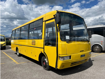 Skolas autobuss IVECO