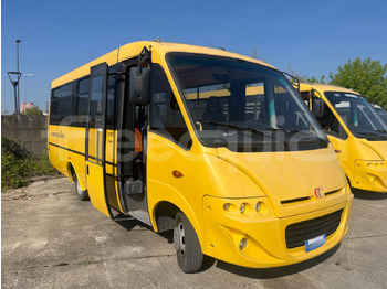 Skolas autobuss IVECO