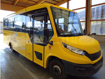 Skolas autobuss IVECO