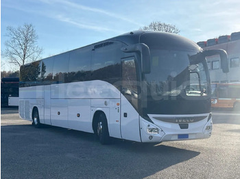 Starppilsētu autobuss IVECO Magelys