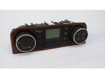 : fotogrāfija galvenē