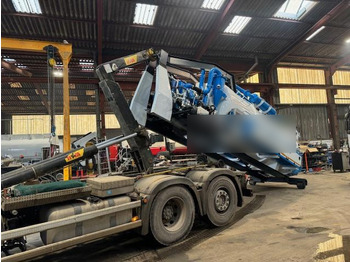 : fotogrāfija galvenē