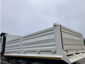 Pašizgāzēju virsbūve