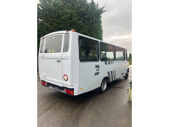 Piepilsētas autobuss Mercedes-Benz Vario 815: foto 3 Piepilsētas autobuss Mercedes-Benz Vario 815: foto 3