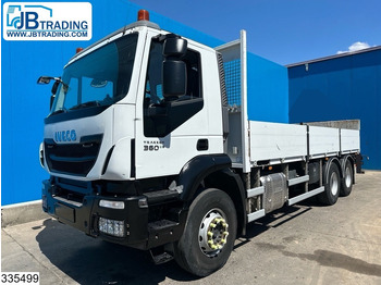 Bortu kravas automašīna/ Platforma IVECO Trakker
