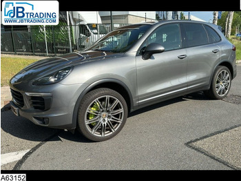 Vieglā automašīna PORSCHE