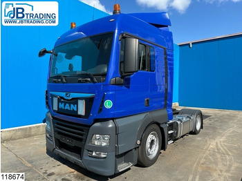 Vilcējs MAN TGX 18.460