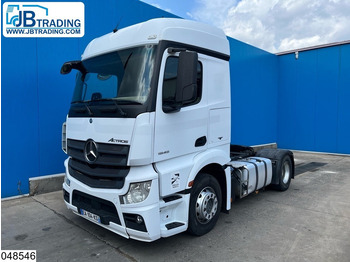 Vilcējs MERCEDES-BENZ Actros 1845