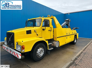 Kravas auto ar manipulatoru VOLVO N10