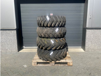 : fotogrāfija galvenē