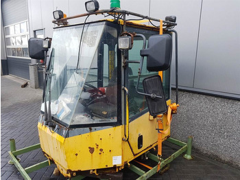 Kabīne un interjers KOMATSU