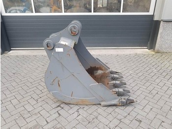 : fotogrāfija galvenē