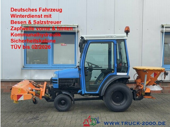 Komunālais traktors ISEKI