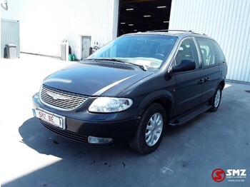 Vieglā automašīna Chrysler Voyager tdi: foto 3