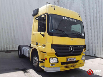 Vilcējs MERCEDES-BENZ Actros 1841