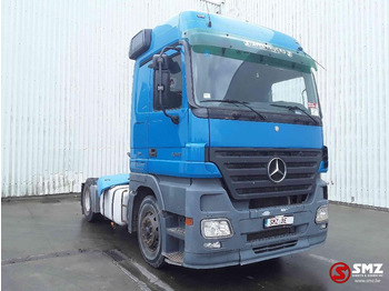 Vilcējs MERCEDES-BENZ Actros 1841