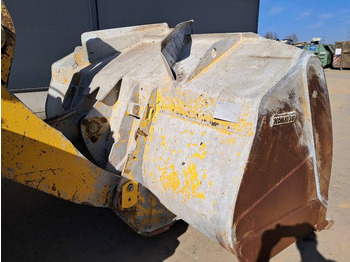 Riteņu iekrāvējs Komatsu WA475-10E0: foto 4