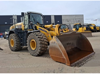 Riteņu iekrāvējs KOMATSU WA475
