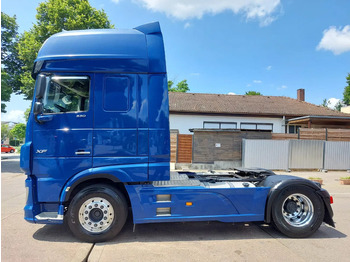 Vilcējs DAF XF 106 530