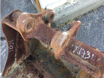 Ekskavatora kauss VOLVO EC 35 - Axes 40mm - 560mm: foto 2