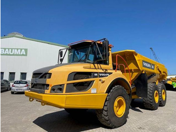 Artikulētias pašizgāzējs VOLVO A25G