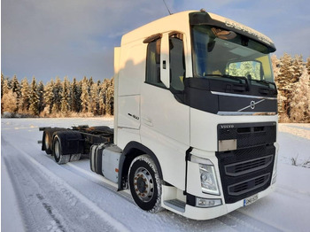 Šasija kravas automašīna Volvo FH 13: foto 2