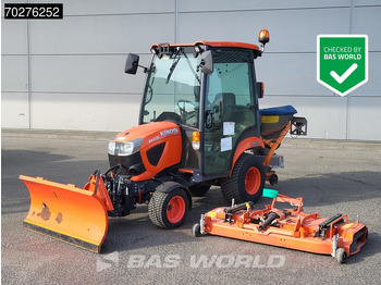 Traktors KUBOTA