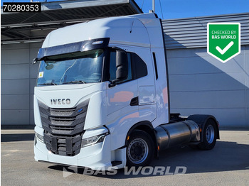 Vilcējs IVECO S-WAY