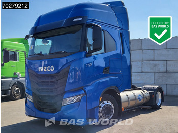 Vilcējs IVECO S-WAY