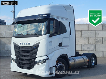 Vilcējs IVECO S-WAY
